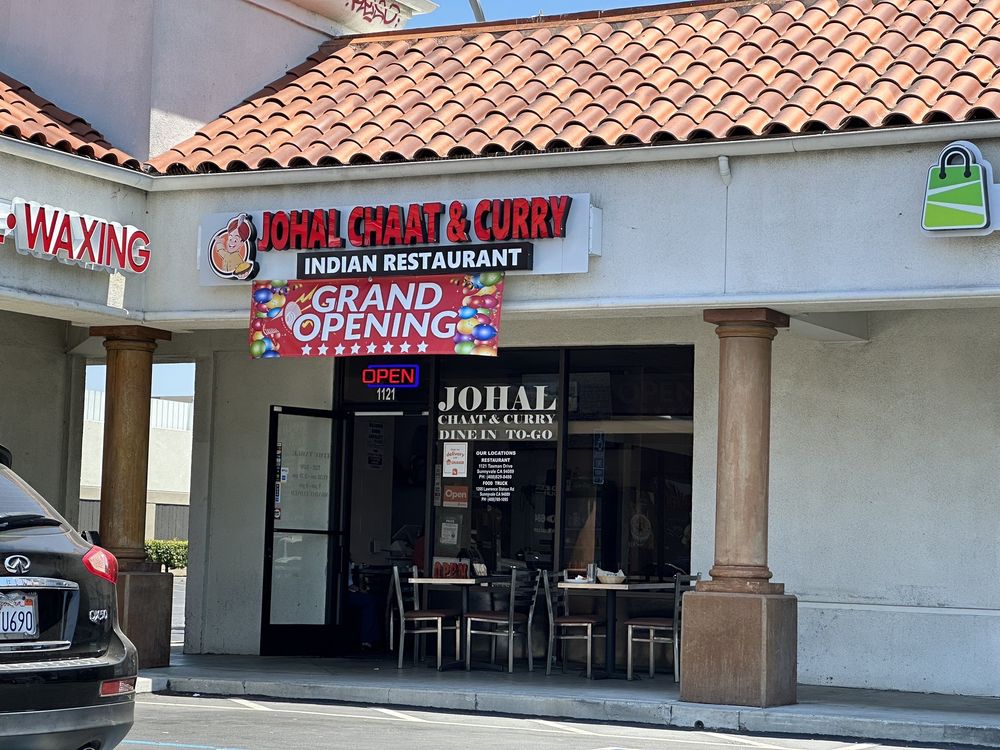 Johal Chaat & Curry