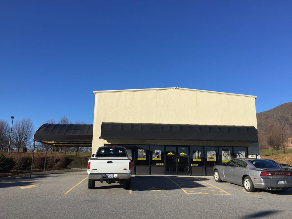 Mountaineer Cleaners