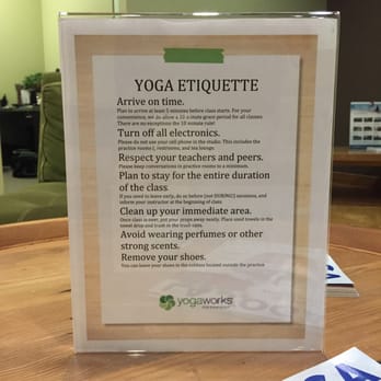 yogaworks tarzana 10 photos 144 reviews yoga 18700 ventura tarzana yoga works