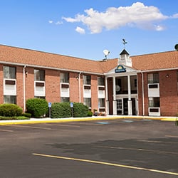 Days Inn By Wyndham Keene Nh 13 Reviews Hotels 3 Ashbrook Road Photo Of Days Inn By Wyndham Keene Nh United States