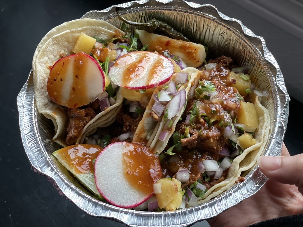 Los Chilangos Mexican Food & Catering Los Chilangos Mexican Food & Catering