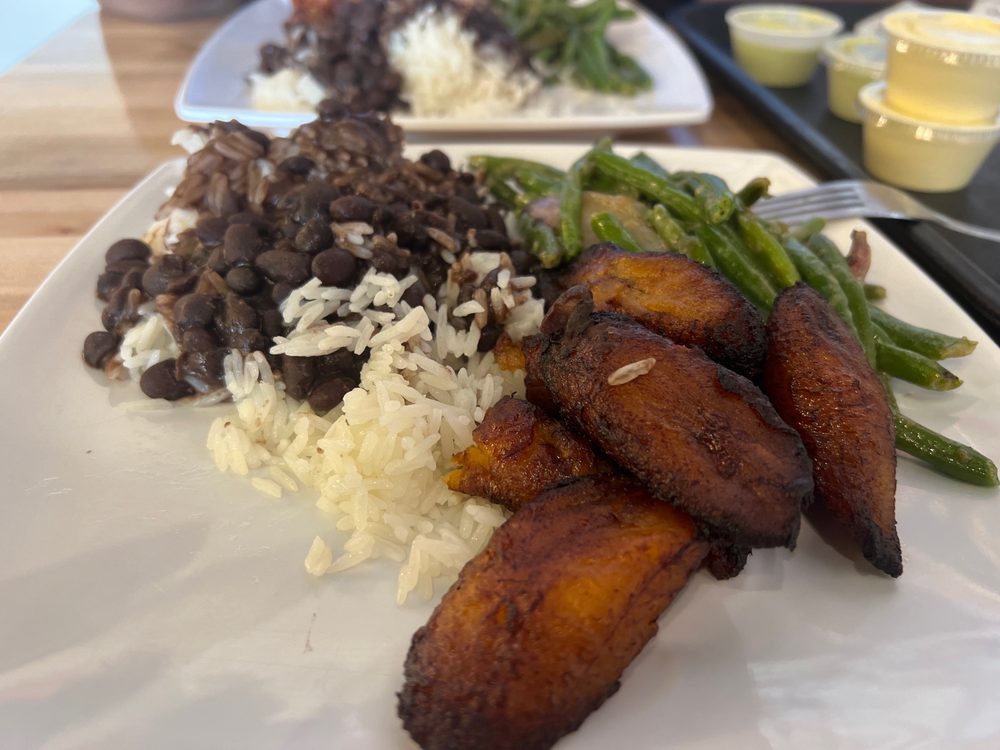 Alpaca Peruvian Charcoal Chicken