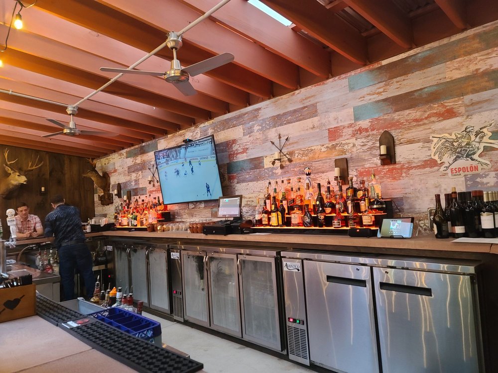 The Hotel & Rosa's Cantina