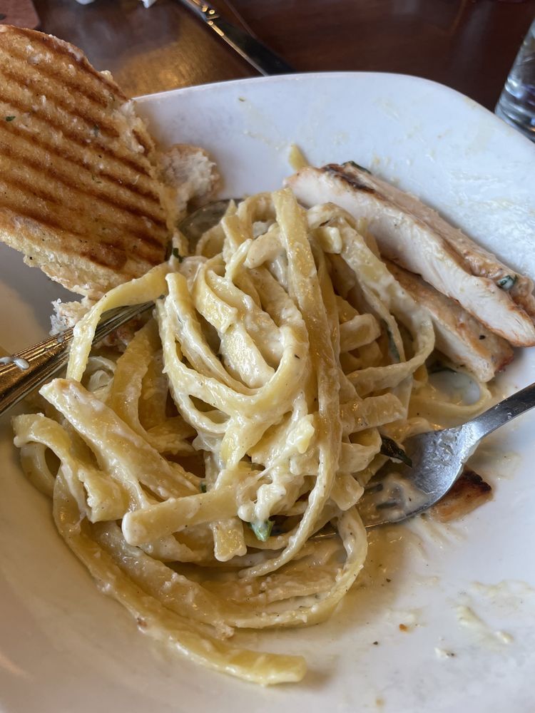 Famoso Neapolitan Pizzeria