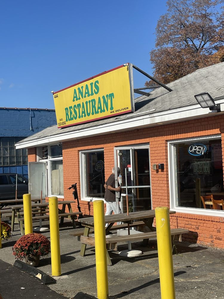 Anais Restaurant