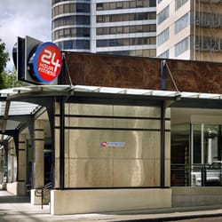 24 Hour Fitness Downtown Portland 40 Photos 106 Reviews Gyms Photo Of 24 Hour Fitness Downtown Portland Or United States