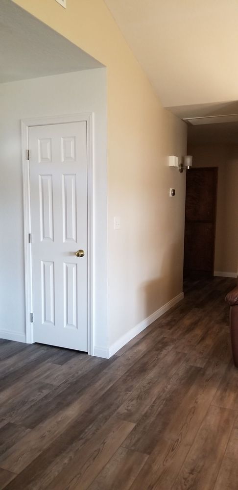 image of business R&J Finish Trim