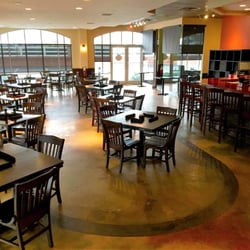 Houck S Grille 55 Photos 73 Reviews American Traditional Photo Of Houck S Grille Roswell Ga United States
