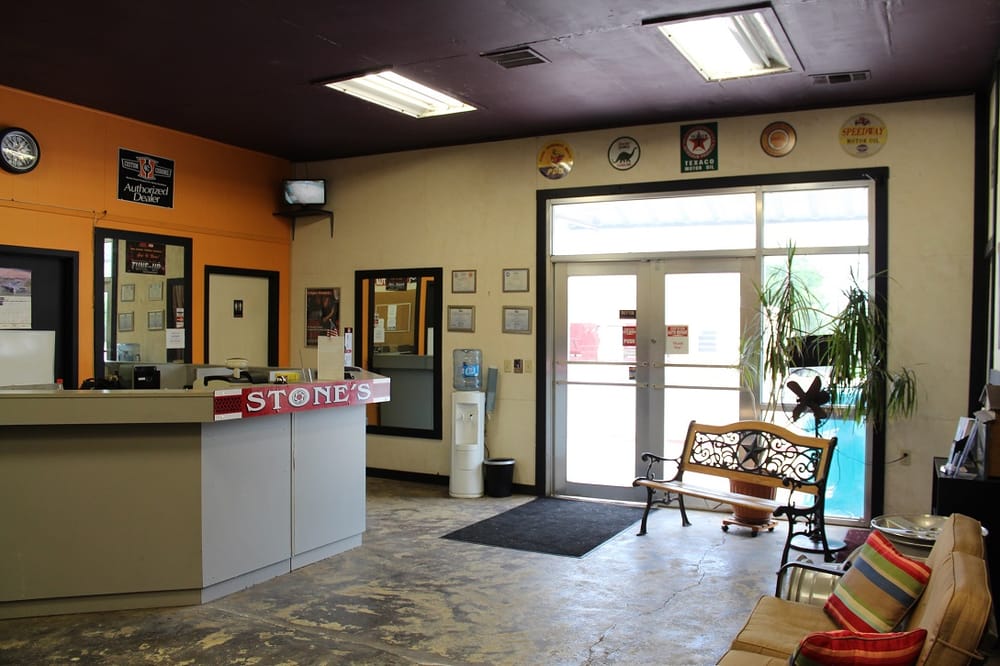 Stones Auto & Tire