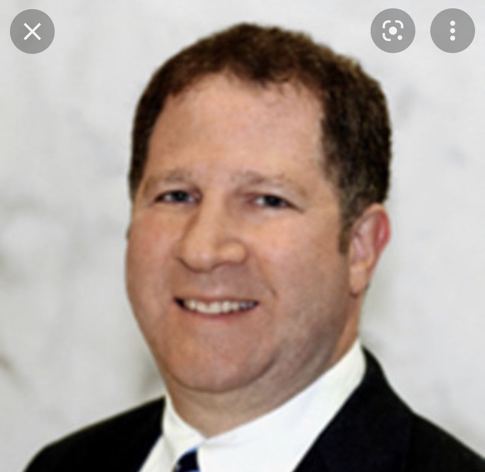 Gerald M Sacks MD