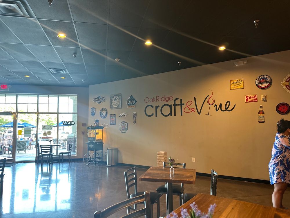 Oak Ridge Craft and Vine