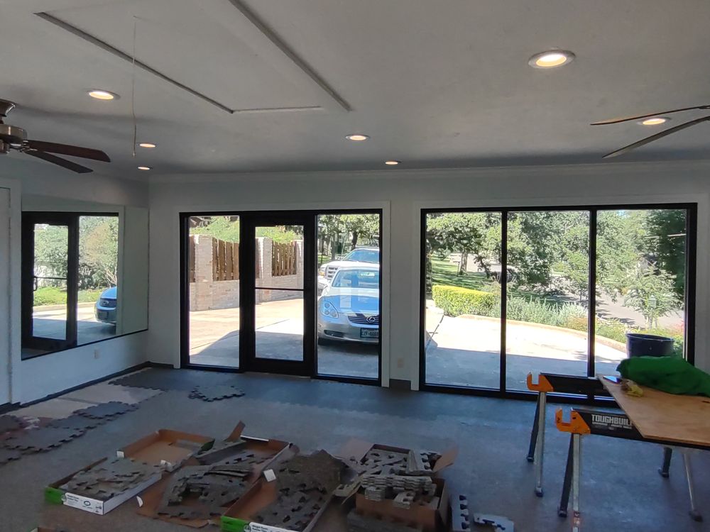 Essential Glass & Storefronts