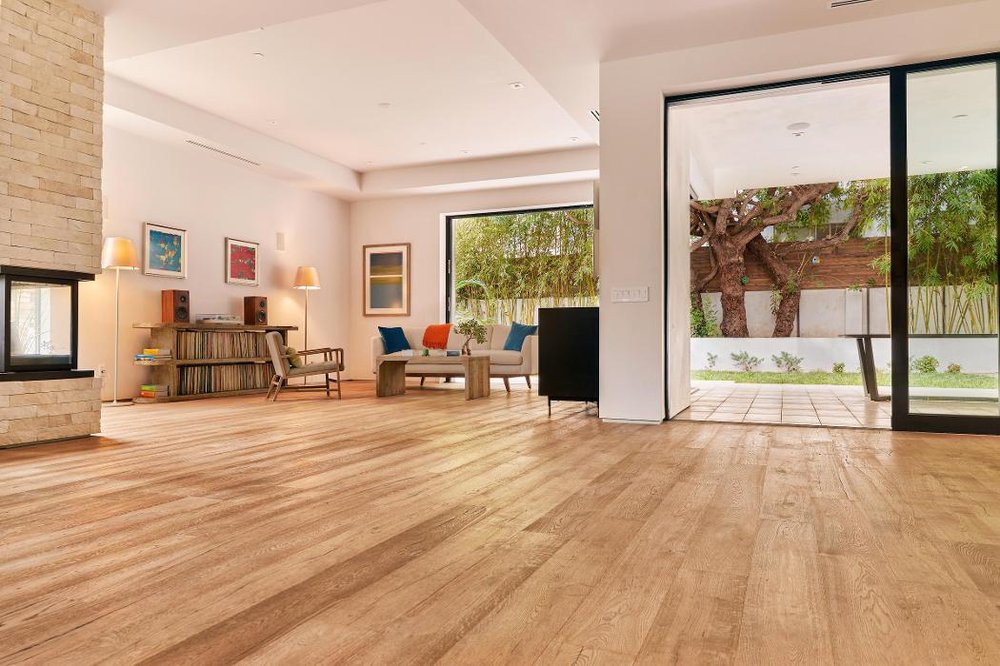 image of business Winnwood Flooring