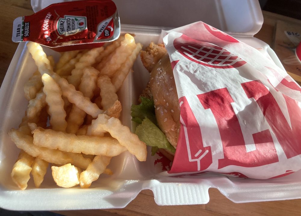 Raising Cane's Chicken Fingers