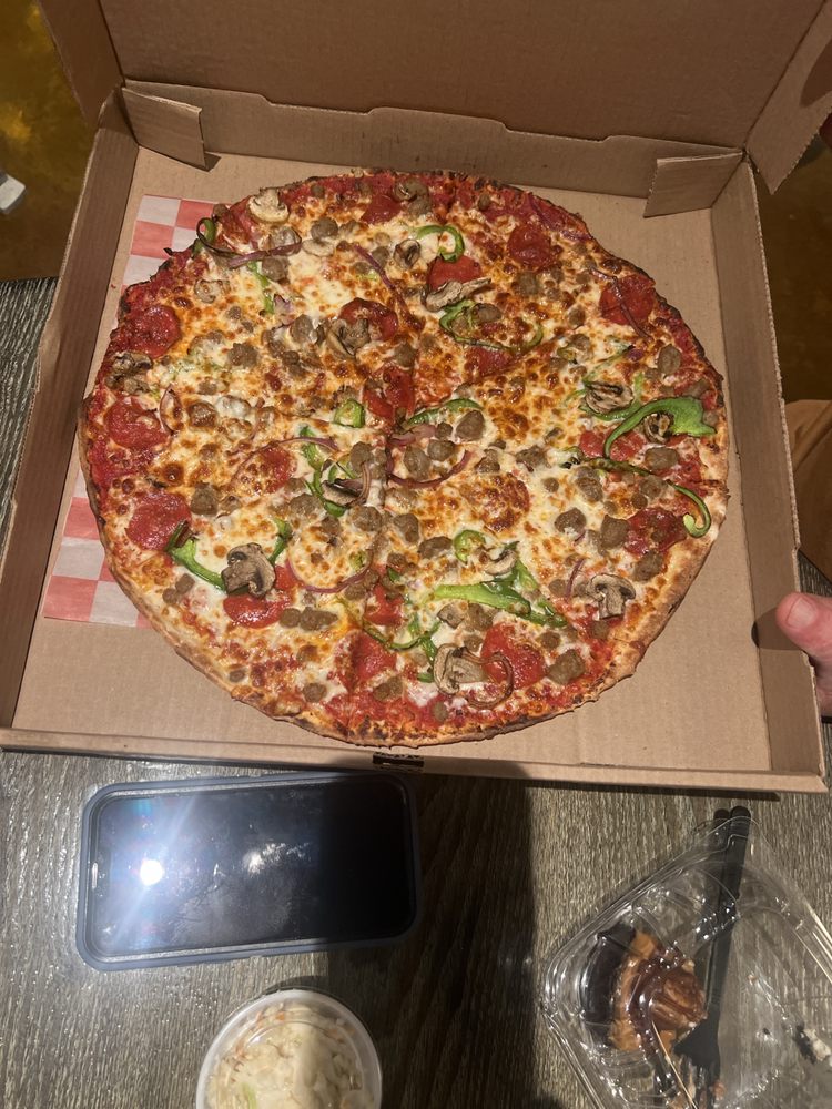 Lake Gaston Pizza & More