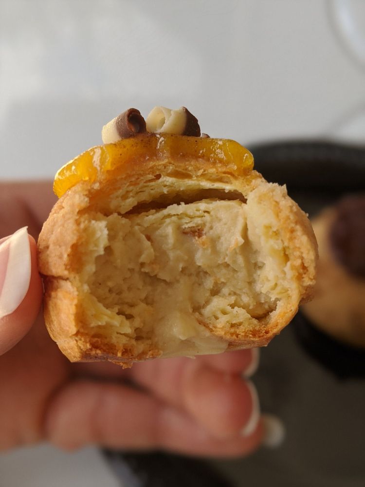 Choulala Pastries