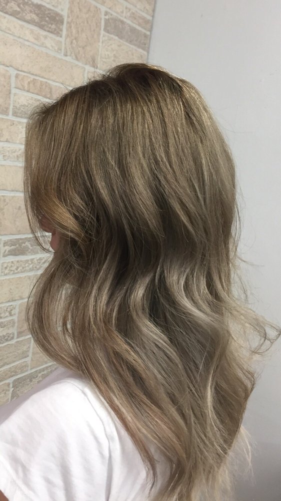 Ashley Beauty Salon