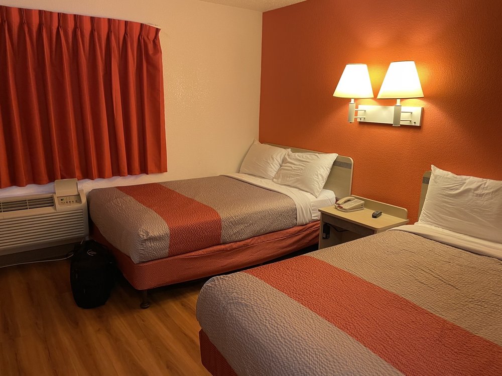 Motel 6