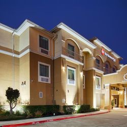 Hotels In Katy Yelp Best Western Plus Katy Inn Suites
