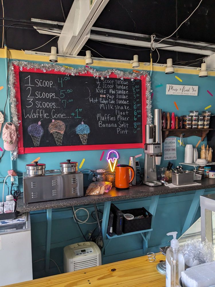 Muffins Ice Cream Shop