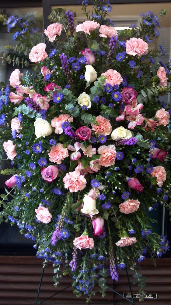 Queens Flowers Florists 203 Maple St, North Wilkesboro, NC Phone