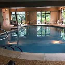 Hampton Inn And Suites Manchester Bedford 21 Reviews Hotels 8 Photo Of Hampton Inn And Suites Manchester Bedford Nh United States