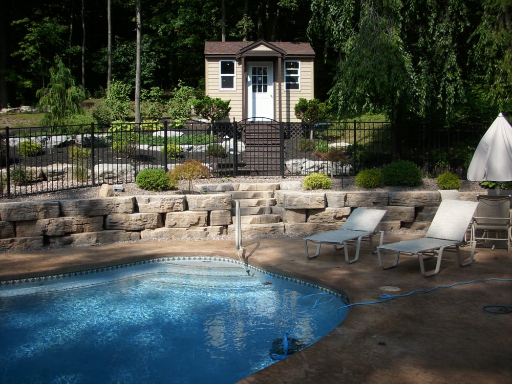 Pinelli Landscaping