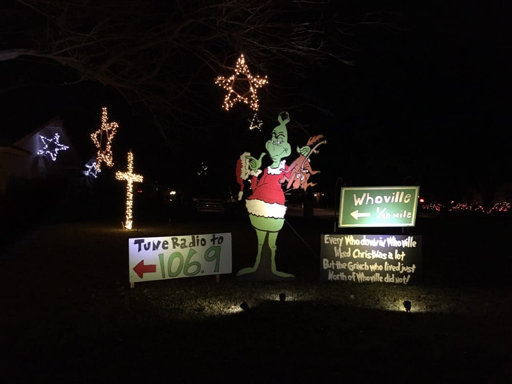 Diamond Loch Christmas Lights Display 18 Photos Local Flavor 6300