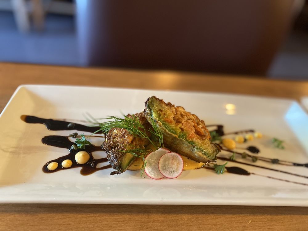Club Salmon Sushi Bar and Bistro