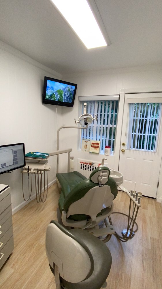 image of business Advanced Best Care Dental
