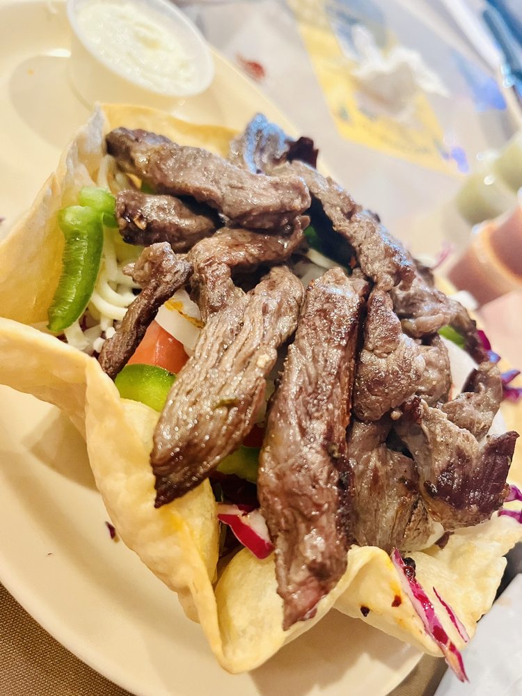 La Quebradita Mexican Restaurant & Grill