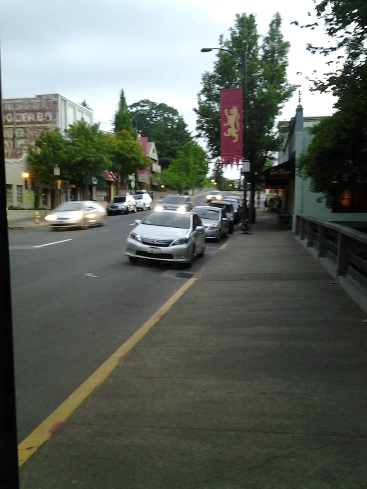 ADMISSIONS OFFICE SANTA MONICA visual data 6