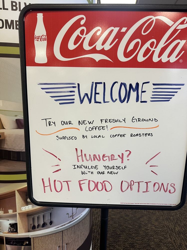 Yakima Air Terminal - McAllister Field - YKM