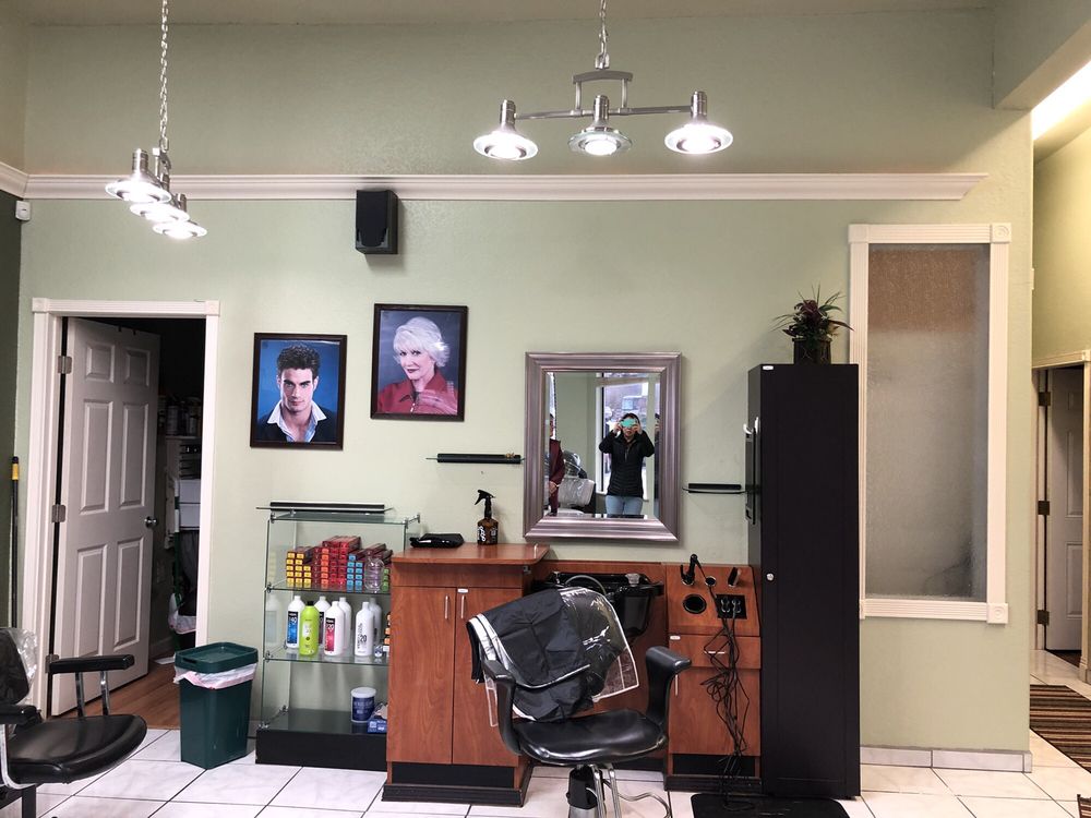 image of business Alvarado Construction