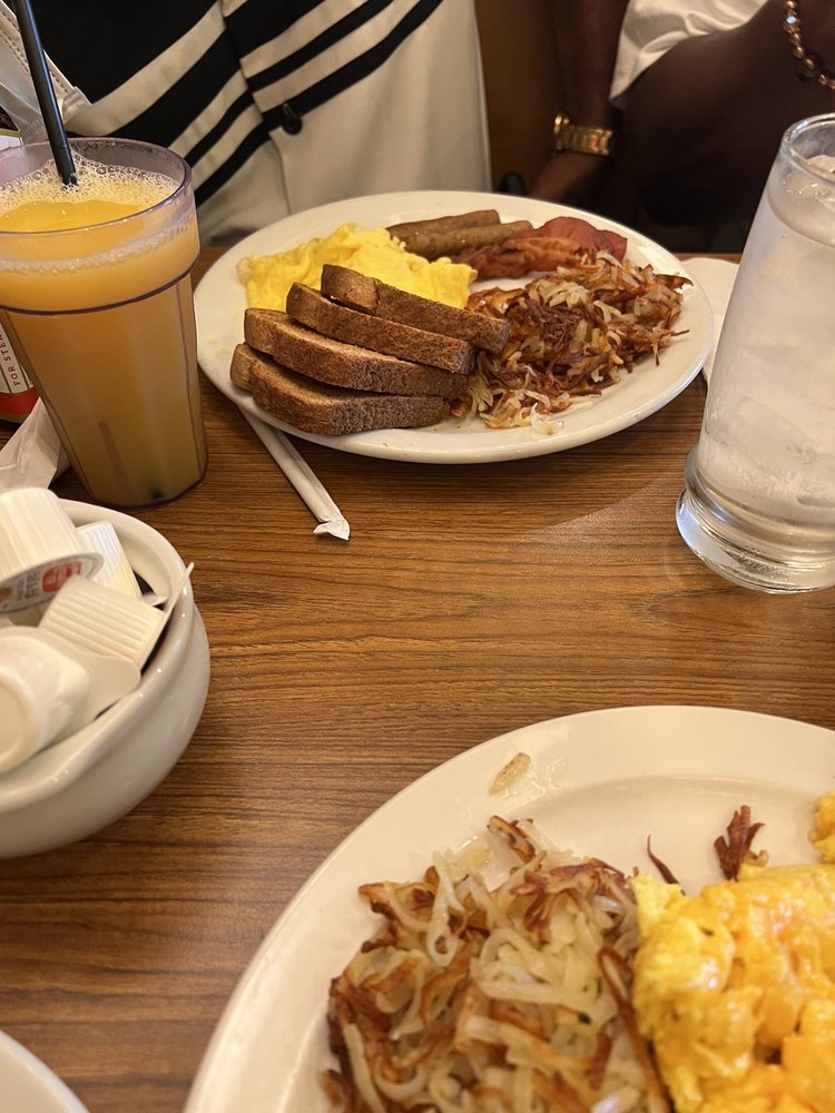 Denny's