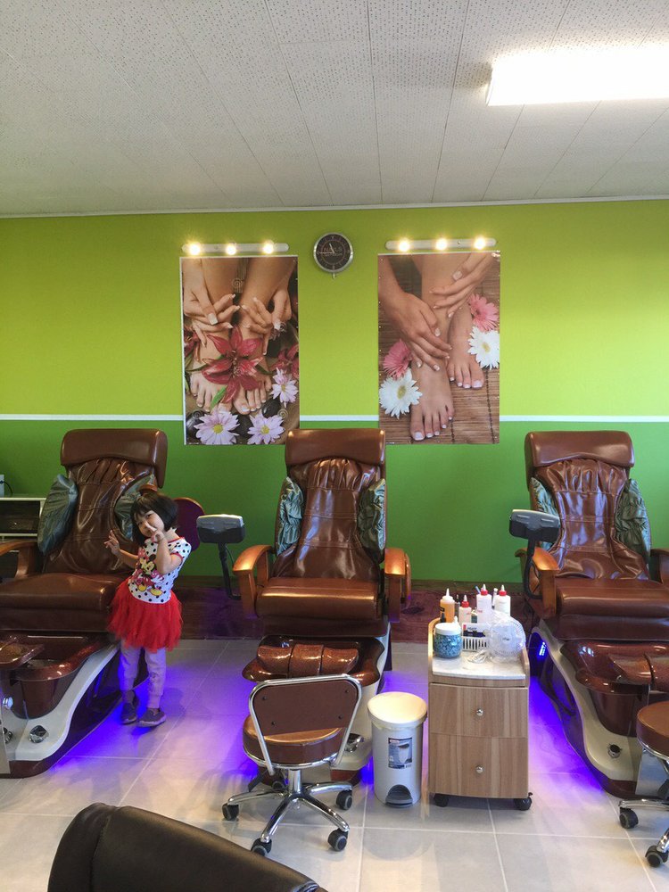 Star Nails - 11 Photos - Nail Salons - 450 Thain Rd, Lewiston, ID