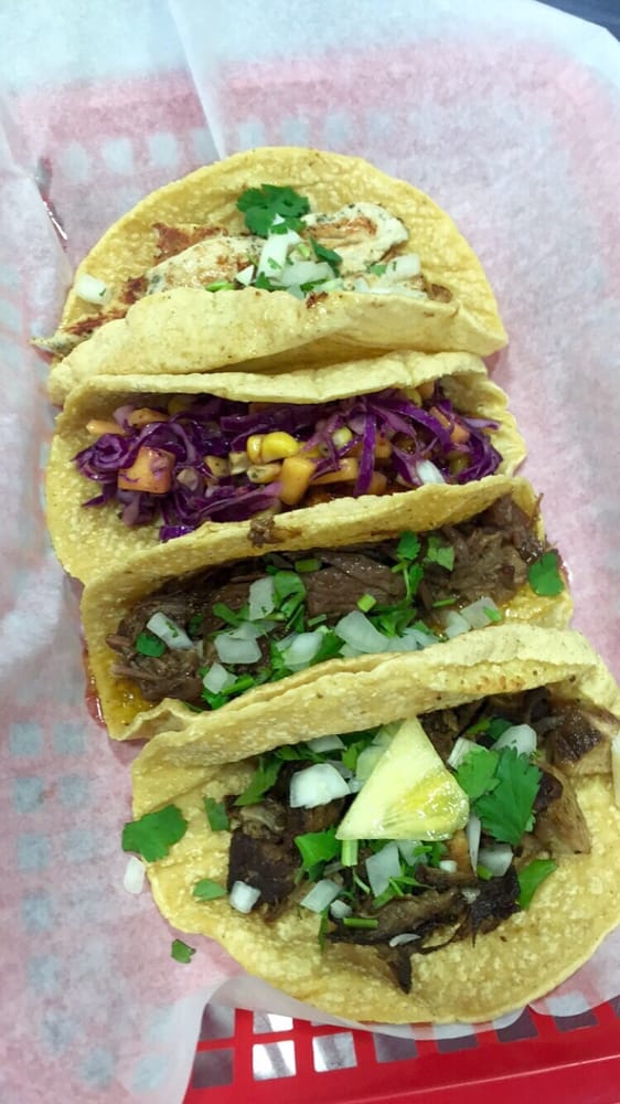 Photo of Del Sur Grill - McKinney, TX, United States. Chicken (no), fish (yes), barbacoa (definitely), & carnita (no)