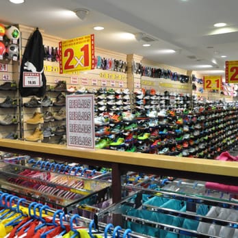 Tienda Deportes Halcón Carabanchel Yelp Tienda Carabanchel Deportes Halcón