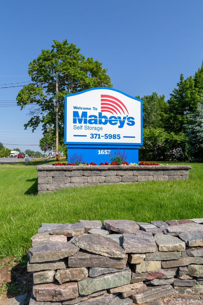 Mabey's Self Storage