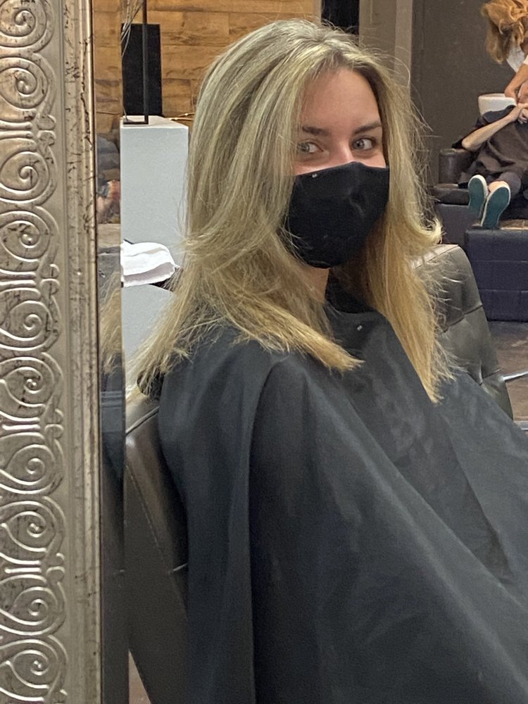 Salon Rouge