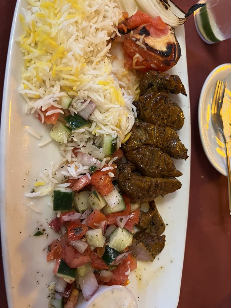Alfredo's Mediterranean Grille & Steakhouse
