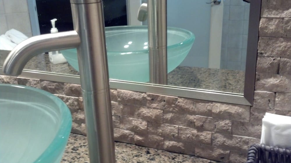 Delta Glass 10 Photos Glass & Mirrors 15255 Gulf Fwy, South Belt