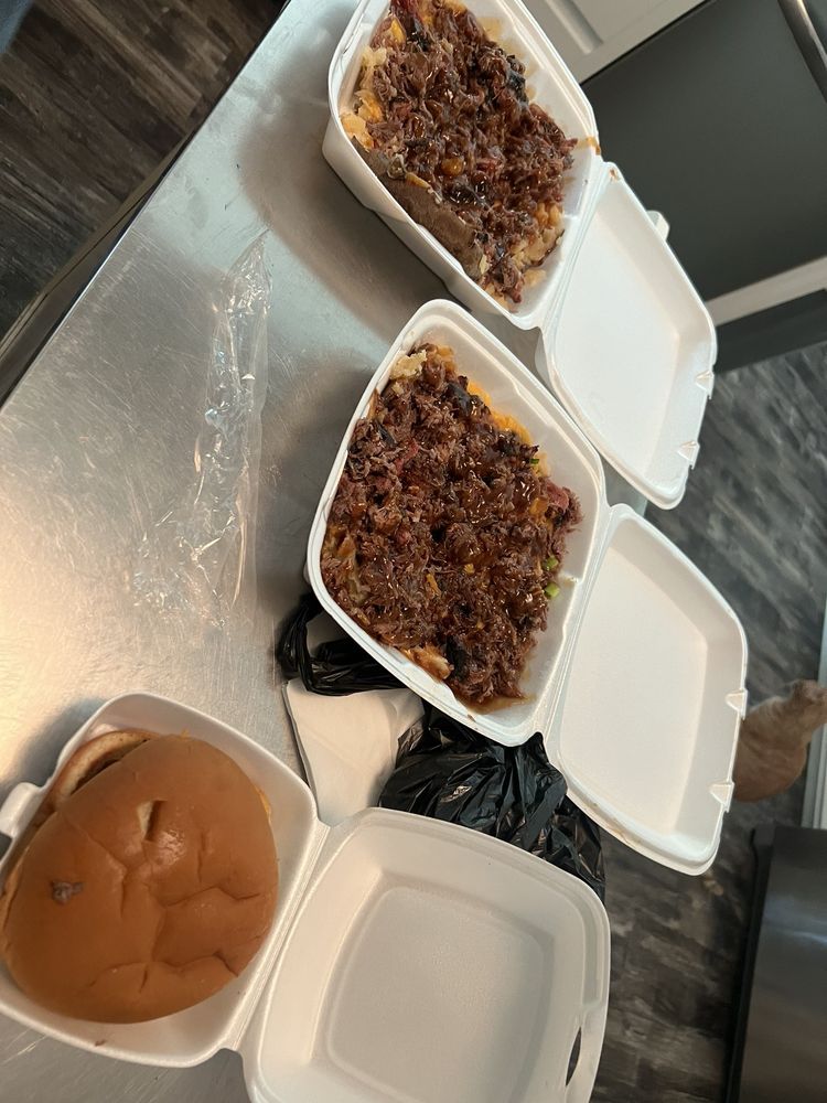 Yall's Barbecue N' Produce