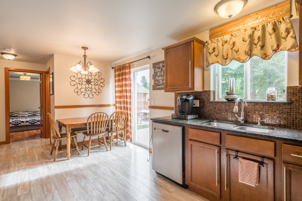 Autumn Rose Realty Team