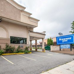 Rodeway Inn 16 Photos Hotels 411 Broadway Paterson Nj Photo Of Rodeway Inn Paterson Nj United States