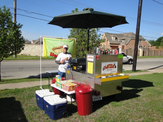 Aluna's Hot Dogs