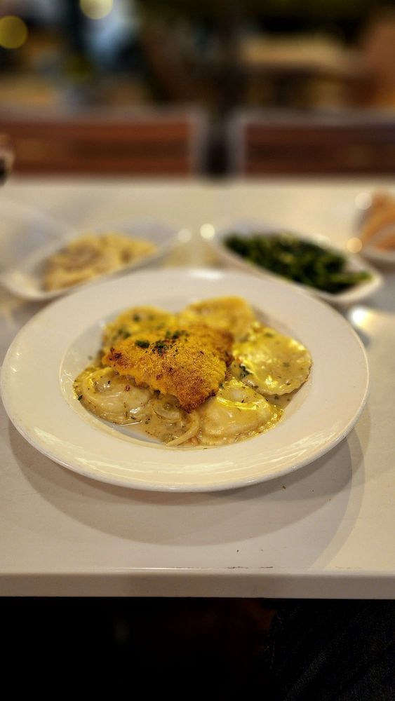Half Shells Seafood Grill