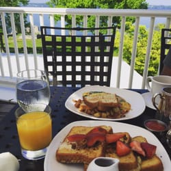 The Best 10 Restaurants Near Aurora Ny 13026 Last Updated Aurora Inn Dining Room