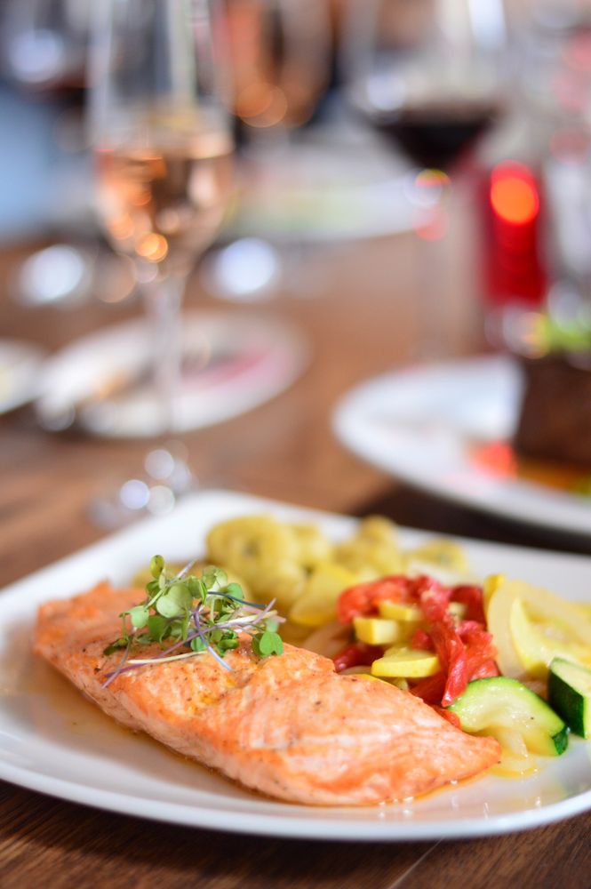 Vino Bistro