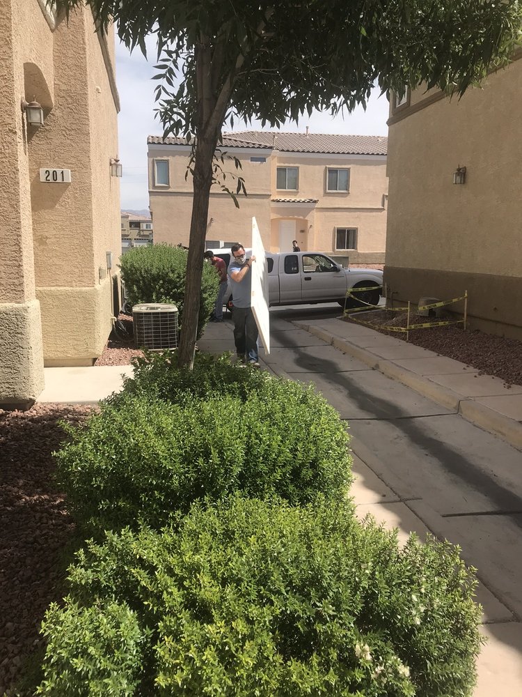 image of business Precision 702 Property Maintenance